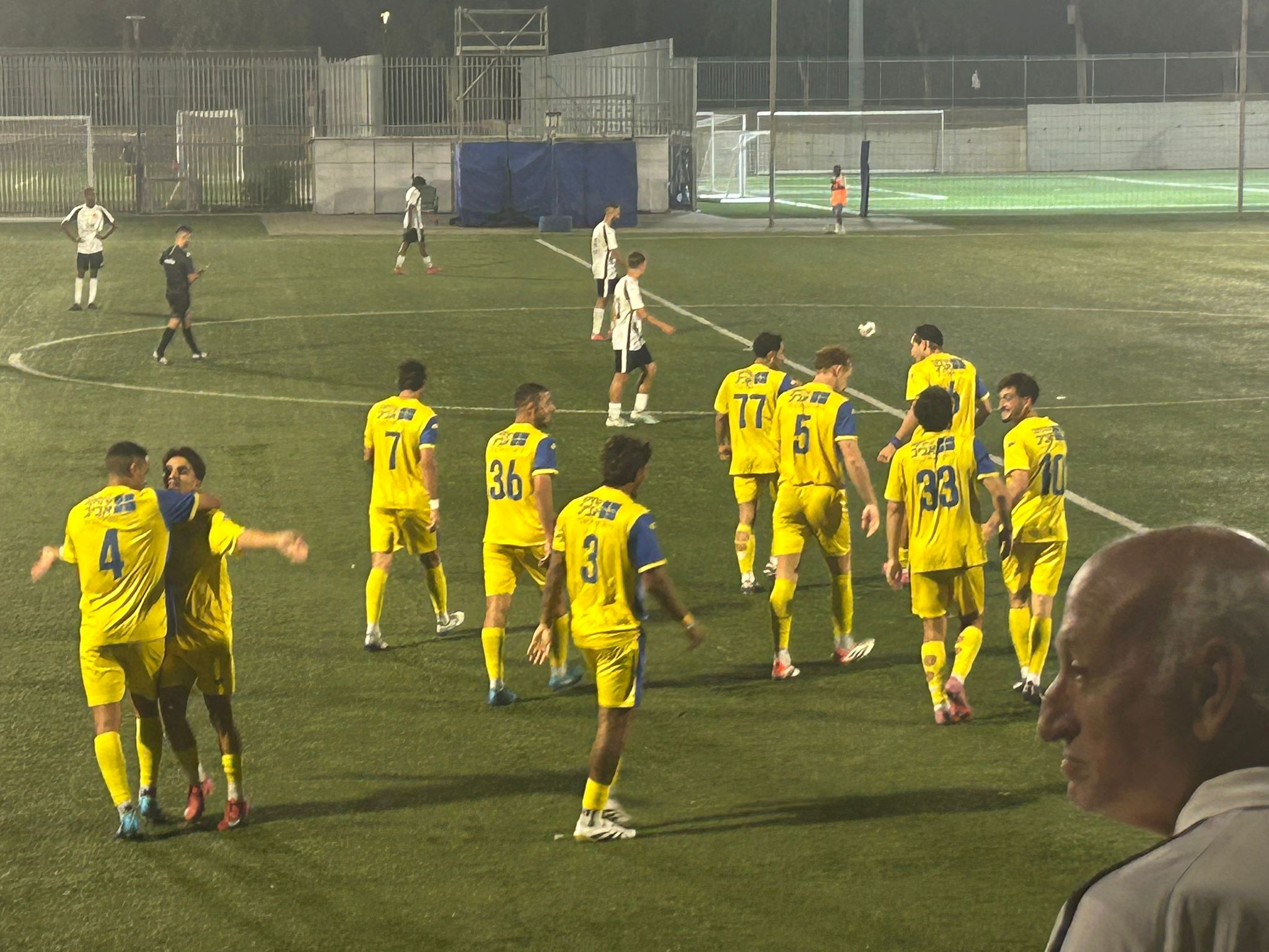 תצוגת כדורגל נהדרת שלהם. שחקני אשדוד (אביחי דלאל)